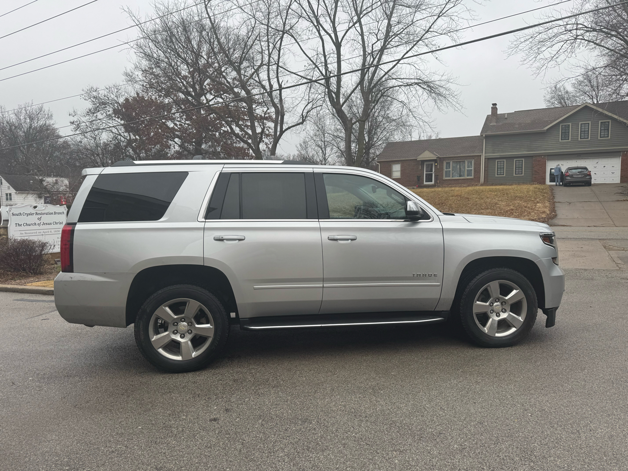 Chevrolet Tahoe  2017