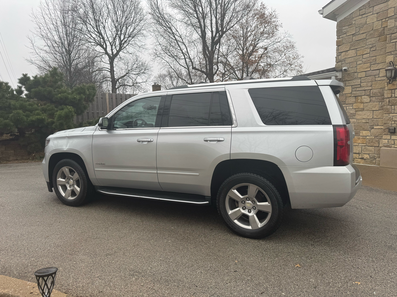 Chevrolet Tahoe  2017
