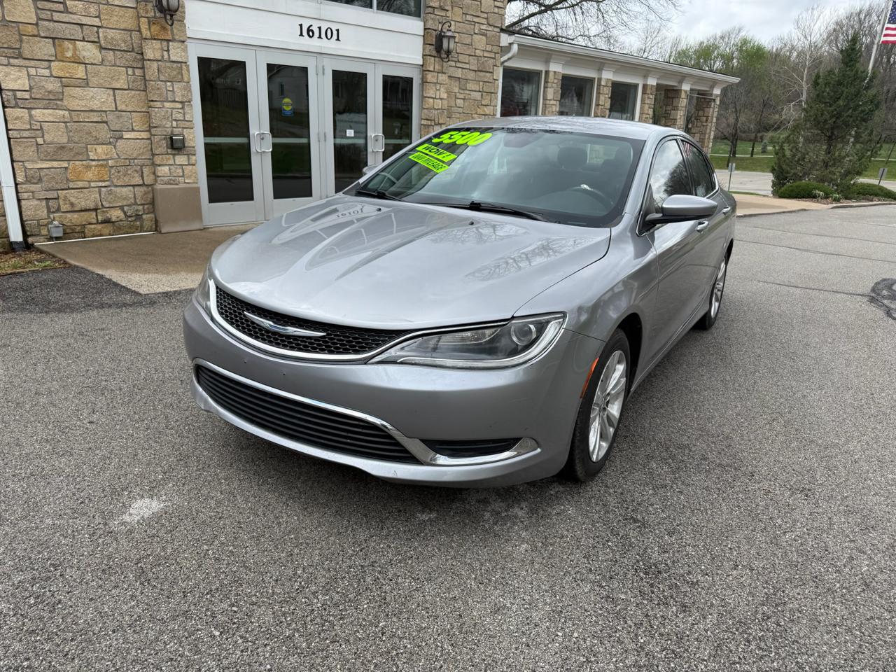 2015 Chrysler 200 LIMITED