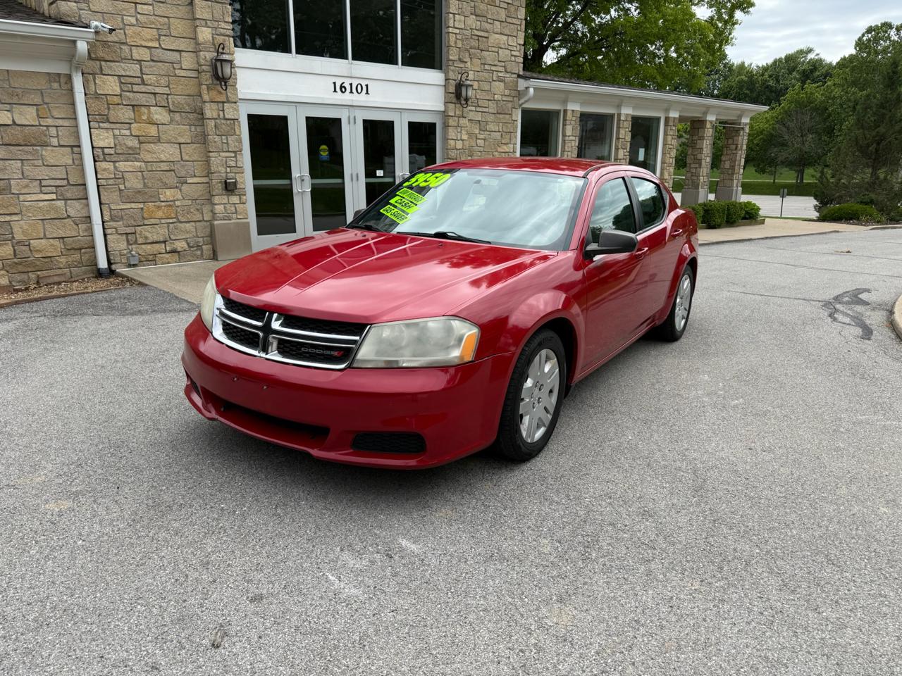 2014 Dodge Avenger SE's photo