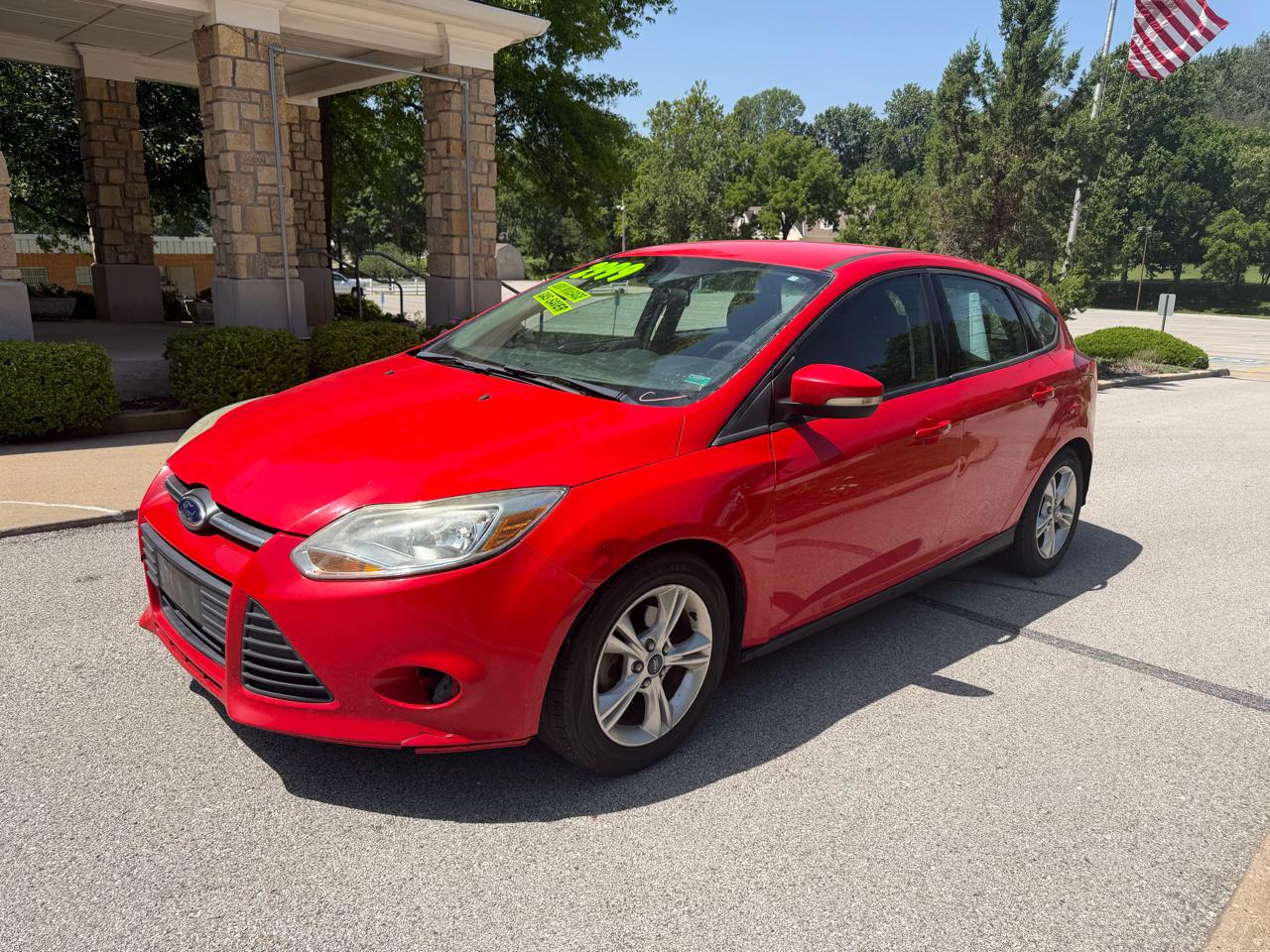 2014 Ford Focus 5 Door Hatch SE's photo