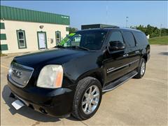 2007 GMC Yukon Denali 
