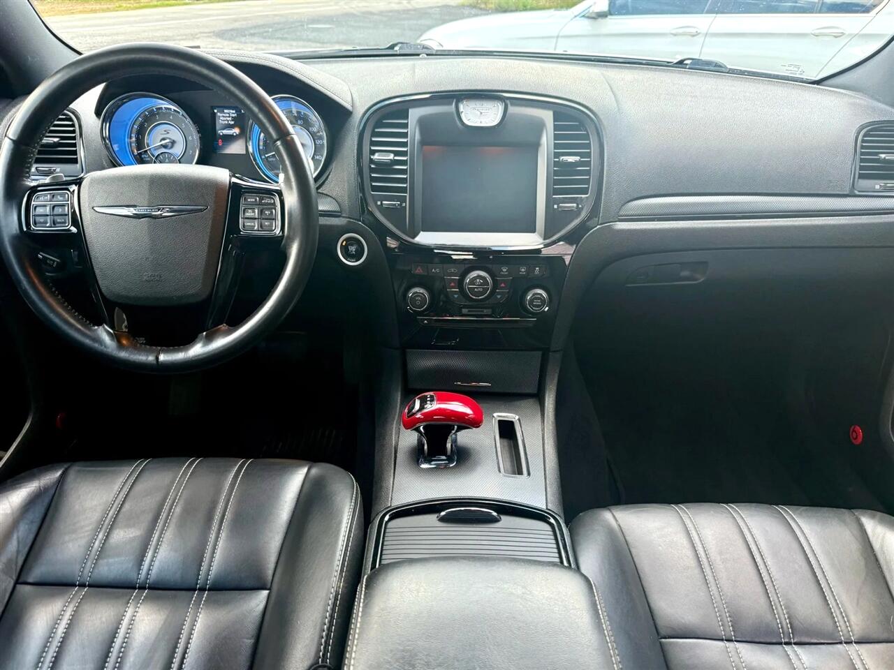 Chrysler 300 S V6 AWD 2013