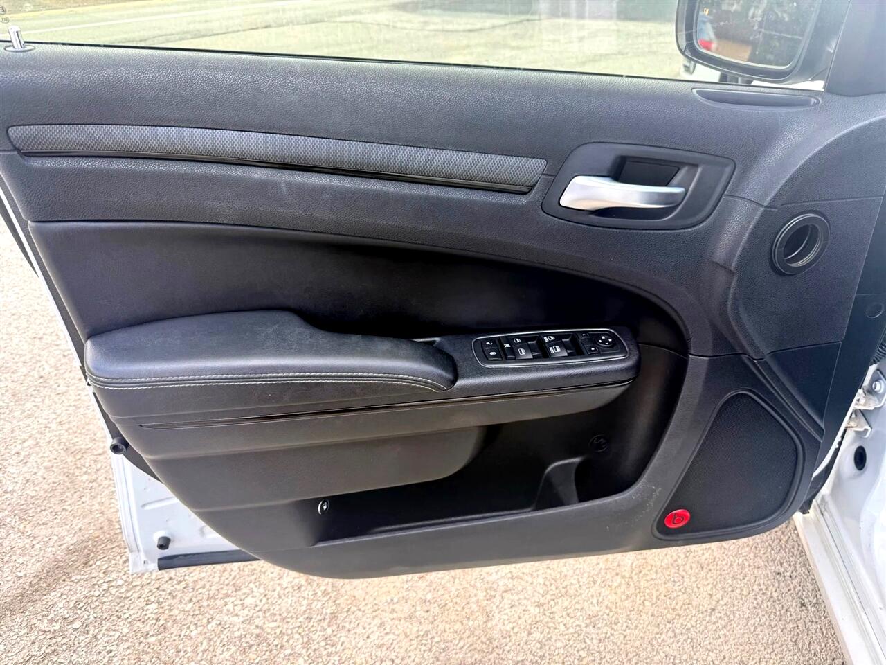 Chrysler 300 S V6 AWD 2013