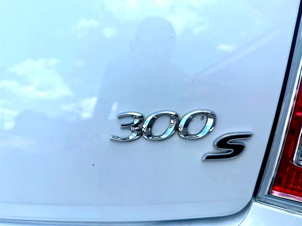 Chrysler 300 S V6 AWD 2013