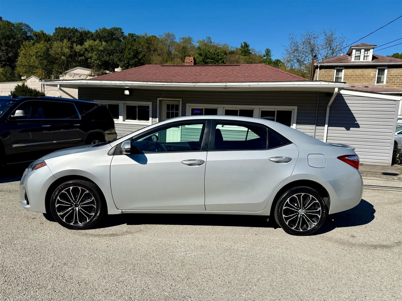 Toyota Corolla S Plus 6MT 2014