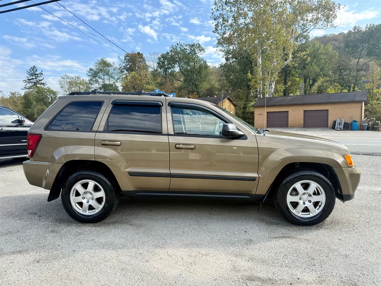 Jeep Grand Cherokee Laredo 4WD 2009