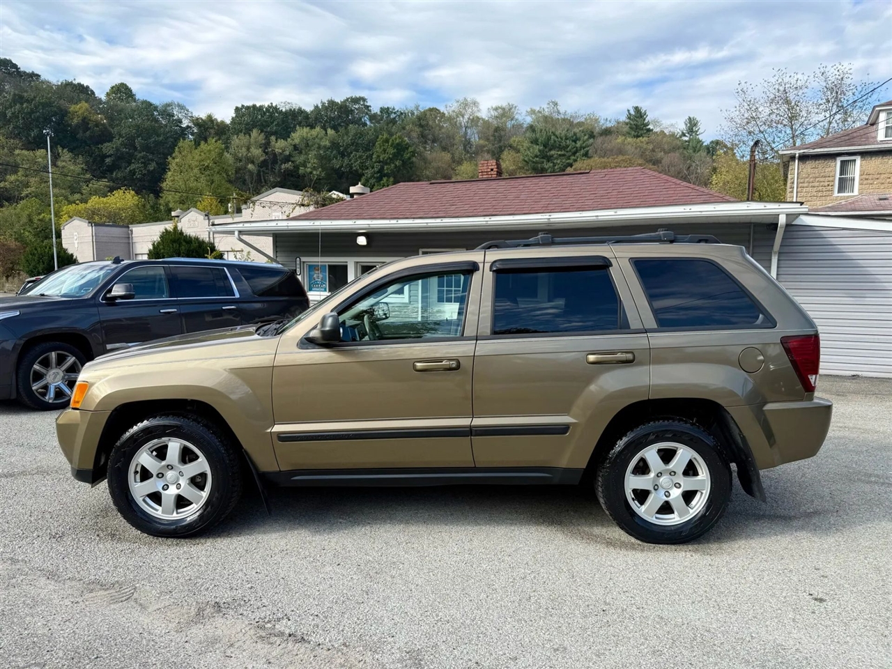 Jeep Grand Cherokee Laredo 4WD 2009