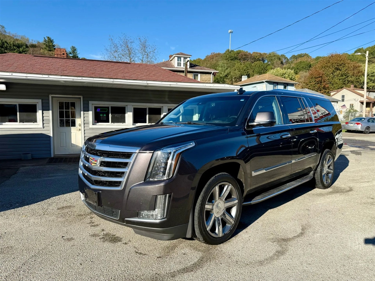 Cadillac Escalade ESV Luxury 4WD 2016
