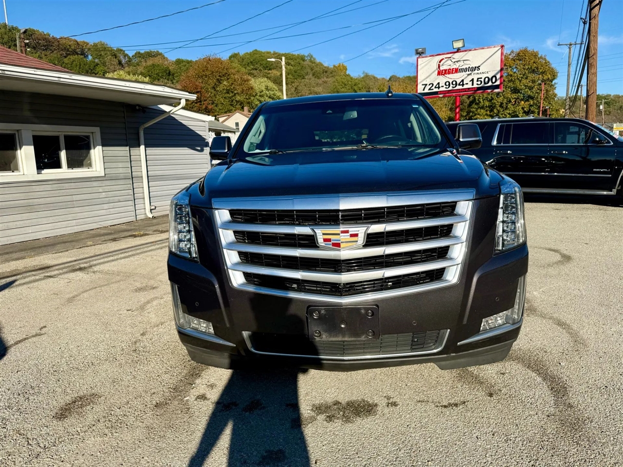 Cadillac Escalade ESV Luxury 4WD 2016