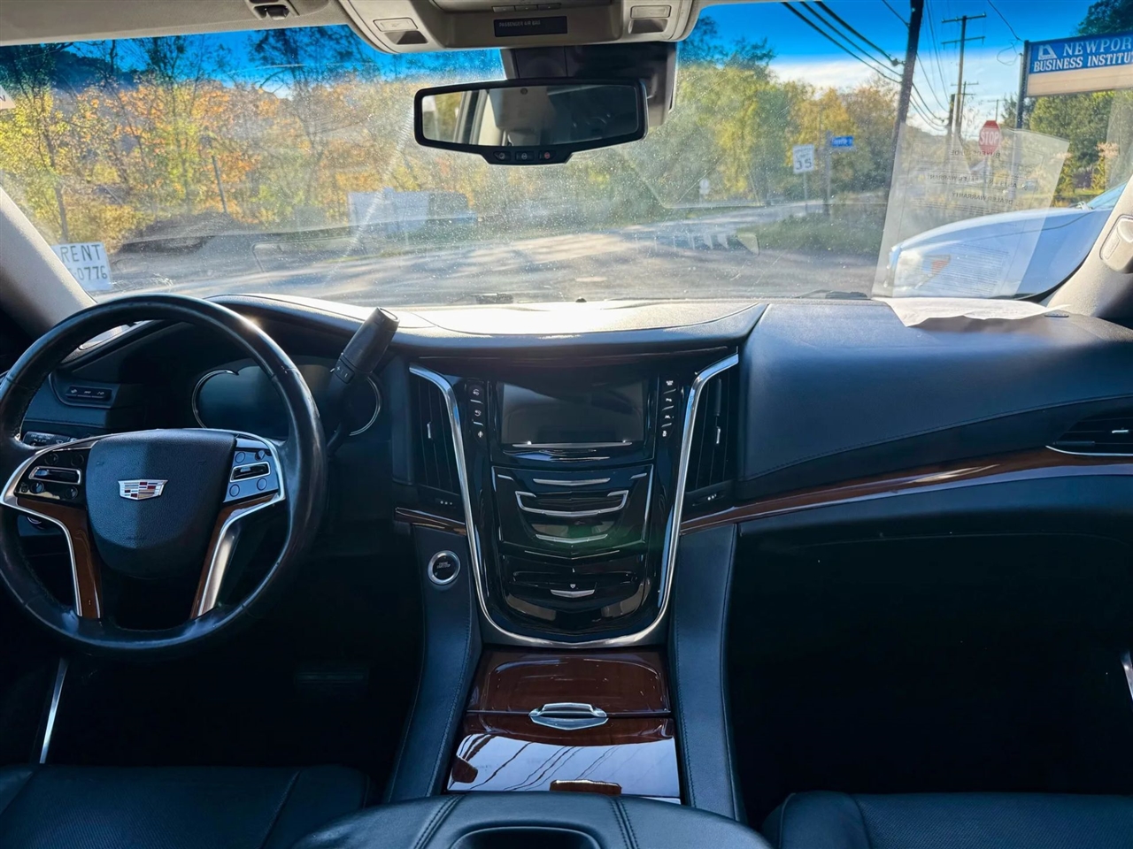 Cadillac Escalade ESV Luxury 4WD 2016