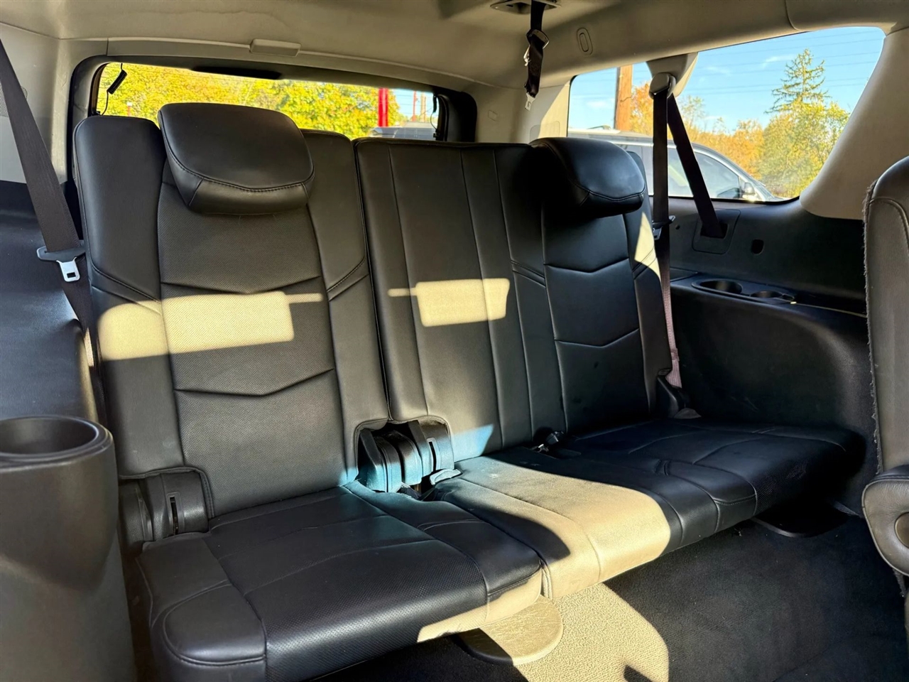 Cadillac Escalade ESV Luxury 4WD 2016