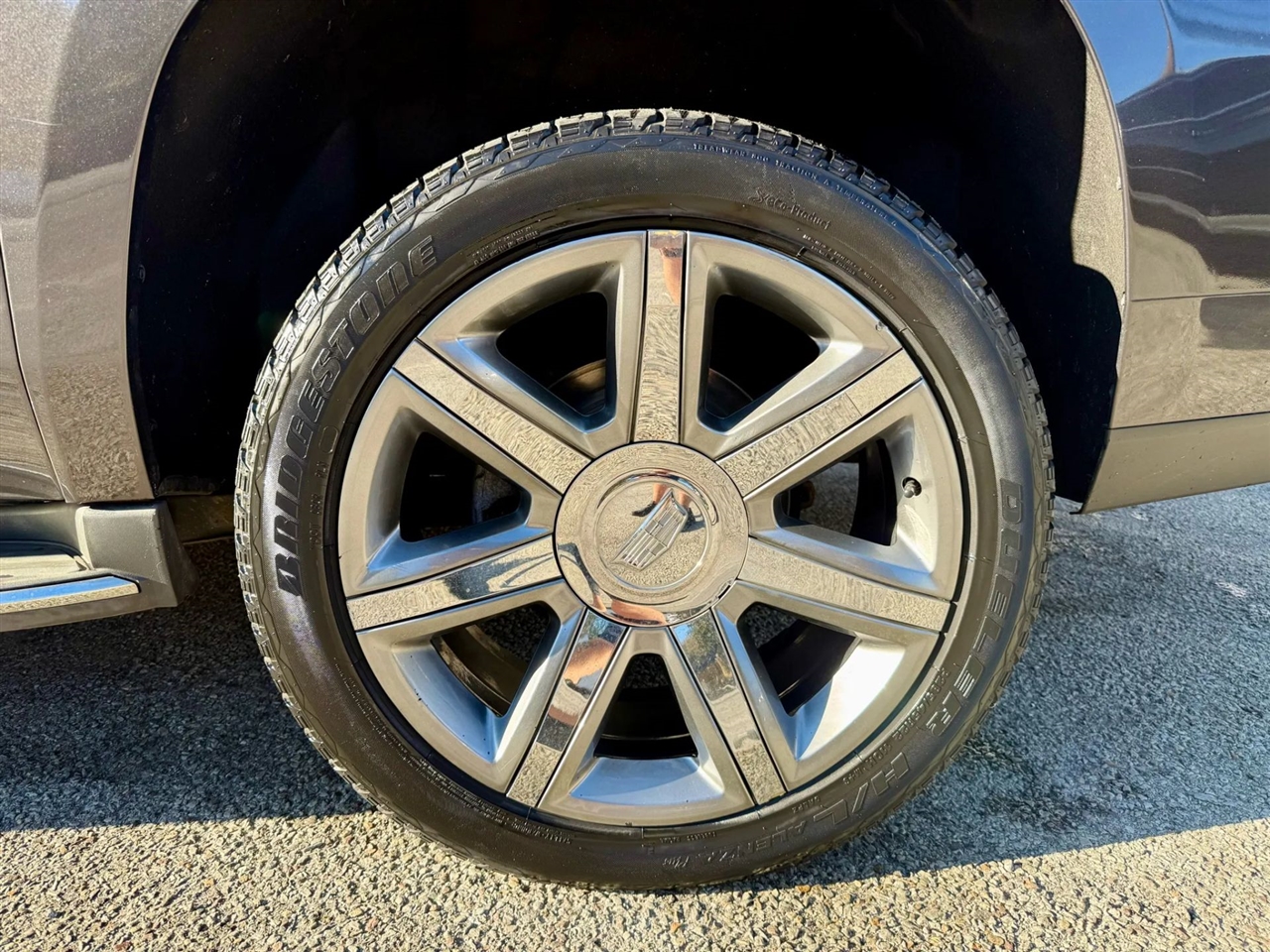 Cadillac Escalade ESV Luxury 4WD 2016
