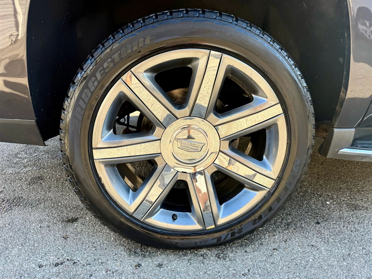 Cadillac Escalade ESV Luxury 4WD 2016