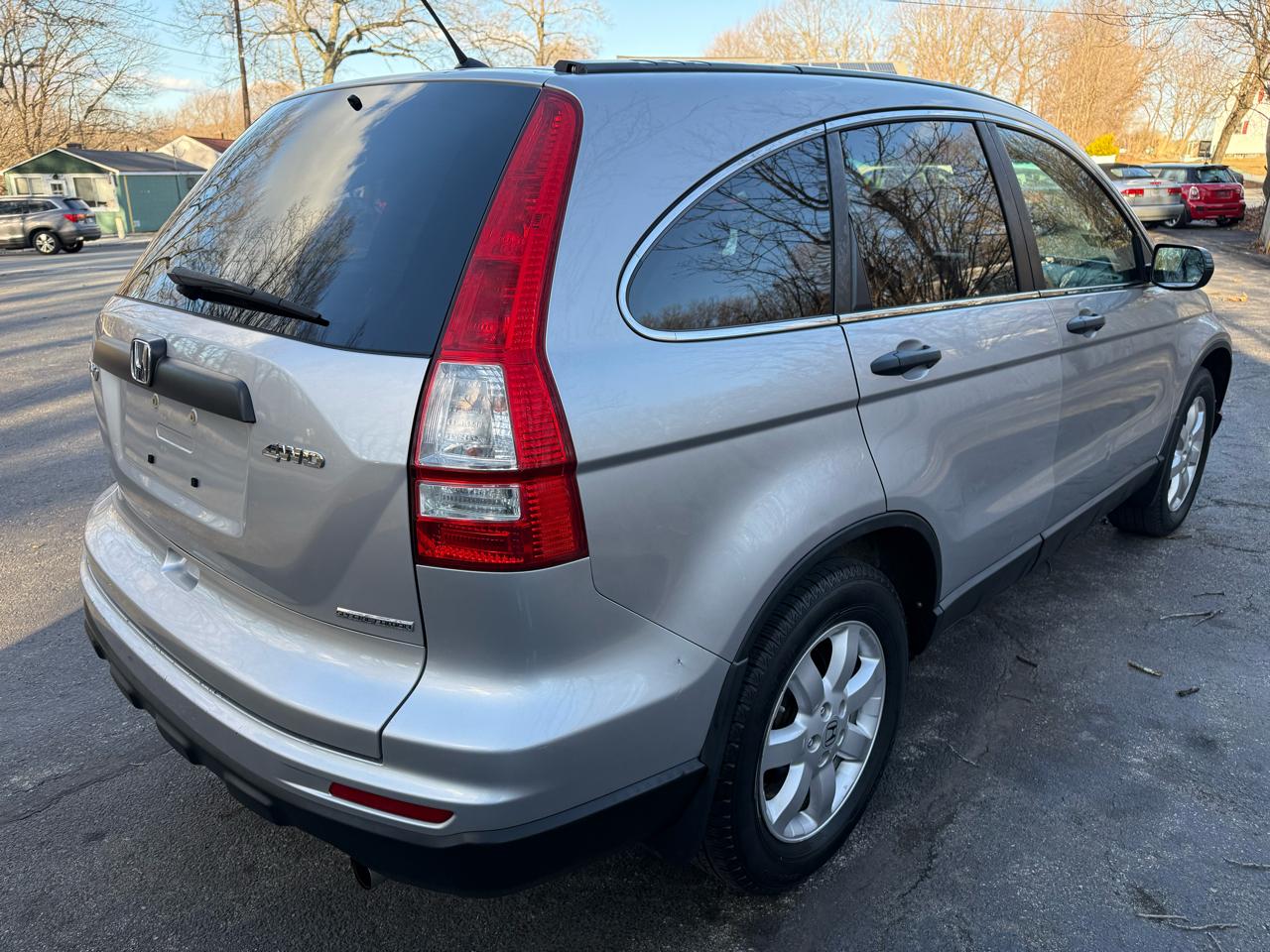 Honda CR-V SE 4WD 5-Speed AT 2011