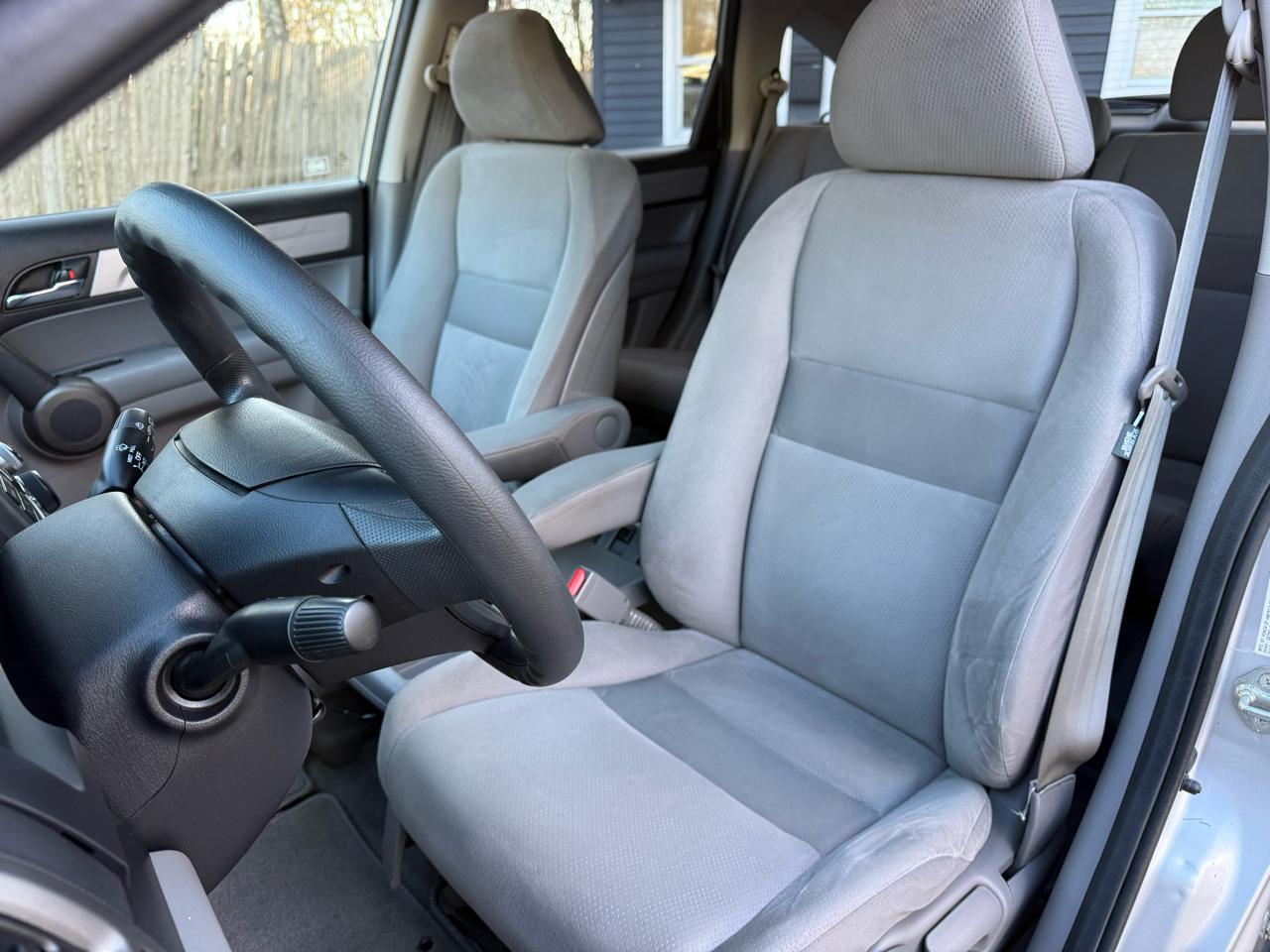 Honda CR-V SE 4WD 5-Speed AT 2011