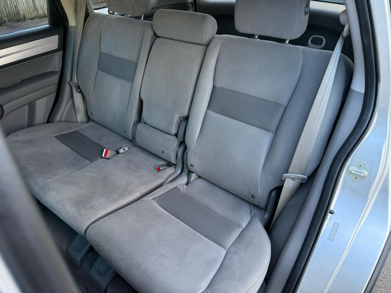 Honda CR-V SE 4WD 5-Speed AT 2011