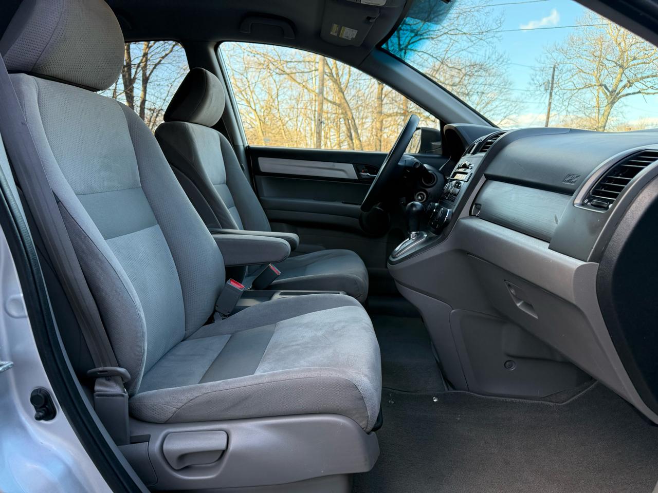 Honda CR-V SE 4WD 5-Speed AT 2011