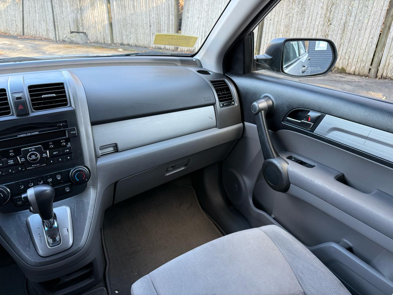 Honda CR-V SE 4WD 5-Speed AT 2011