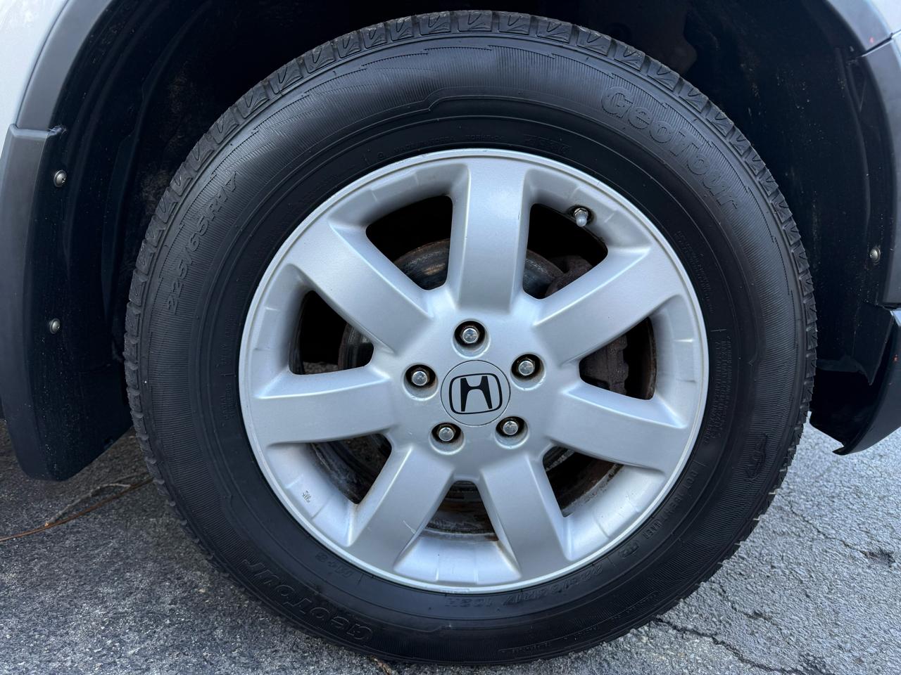 Honda CR-V SE 4WD 5-Speed AT 2011