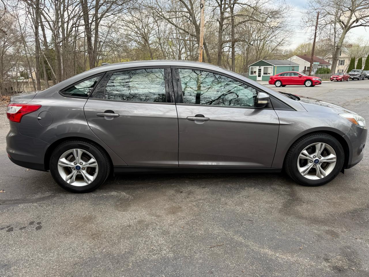 Ford Focus SE Sedan 2014