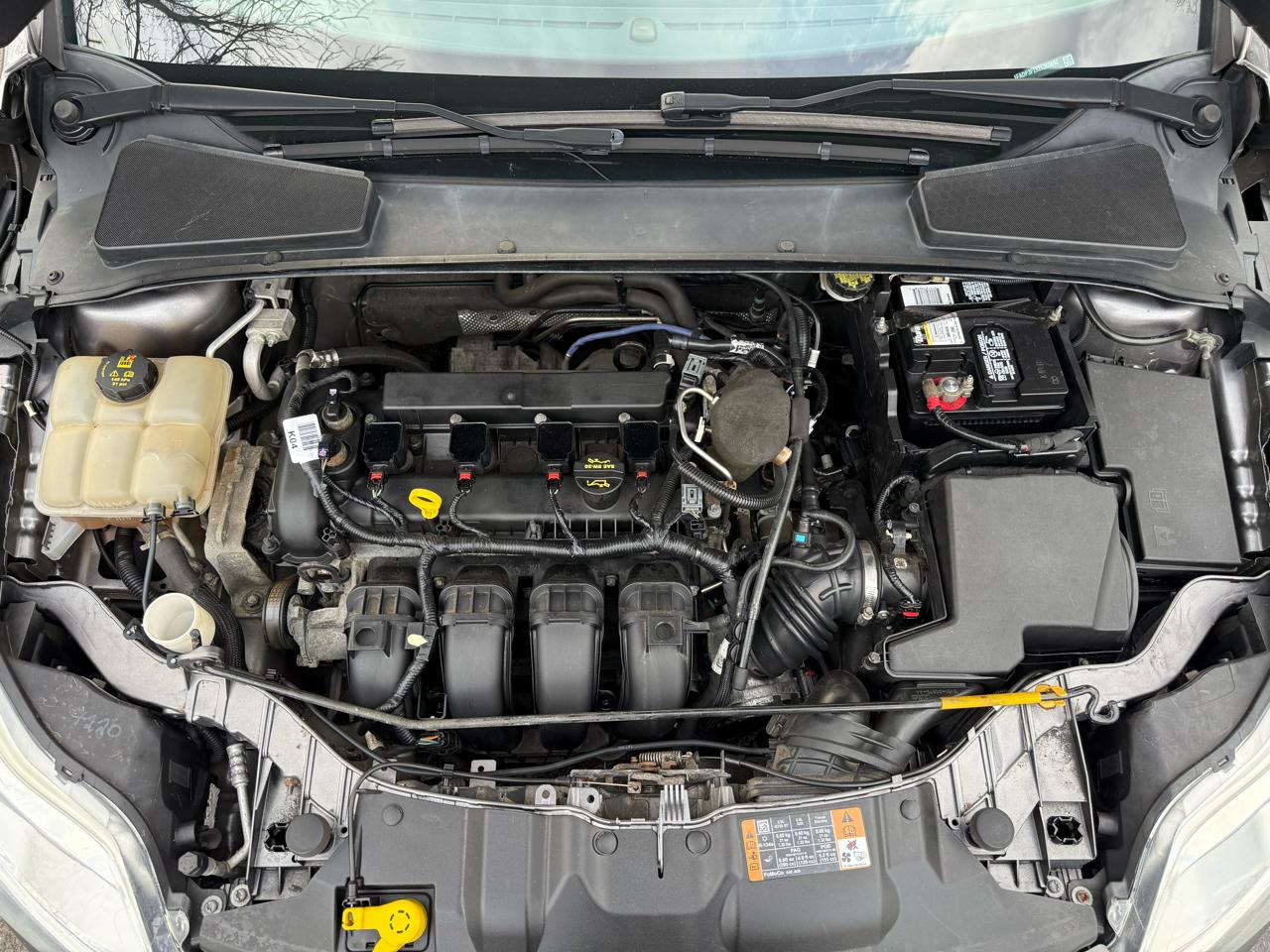 Ford Focus SE Sedan 2014