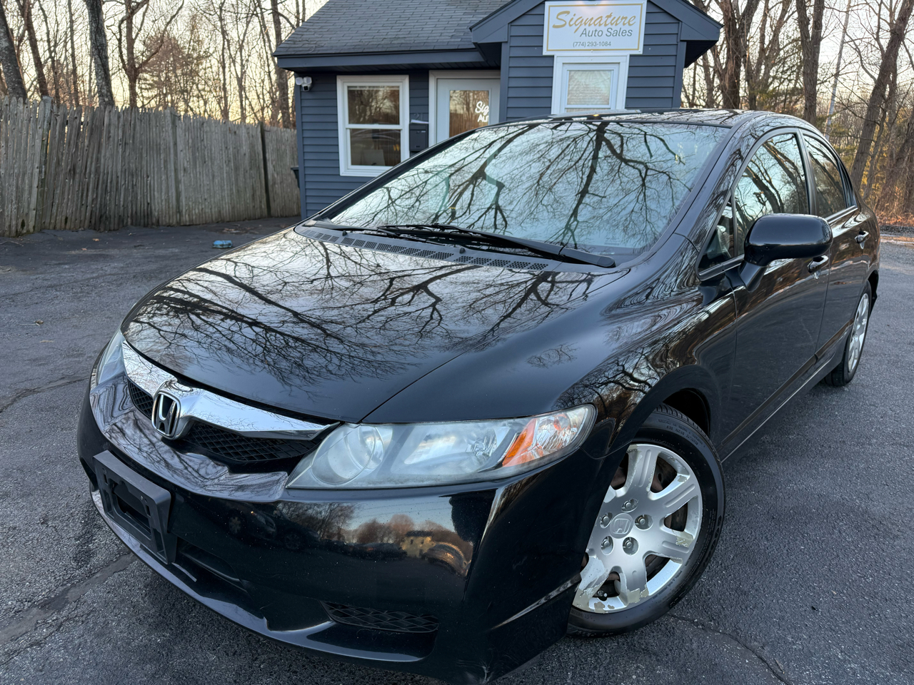 Honda Civic LX Sedan 5-Speed AT 2009