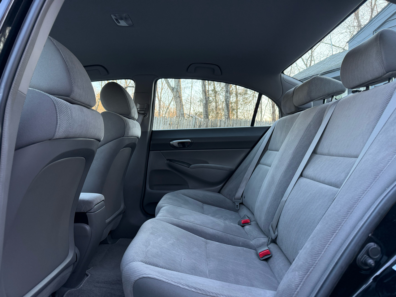 Honda Civic LX Sedan 5-Speed AT 2009