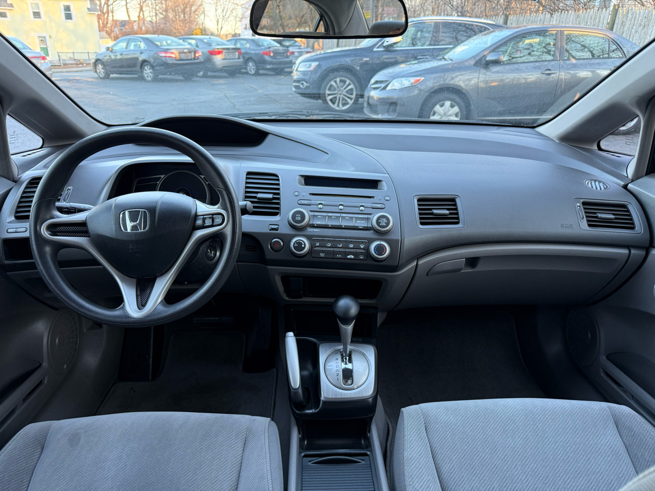 Honda Civic LX Sedan 5-Speed AT 2009
