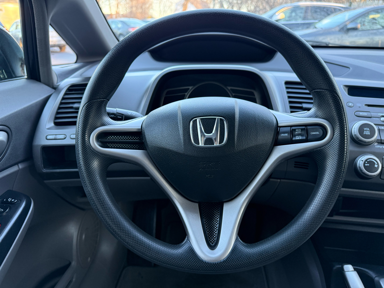 Honda Civic LX Sedan 5-Speed AT 2009