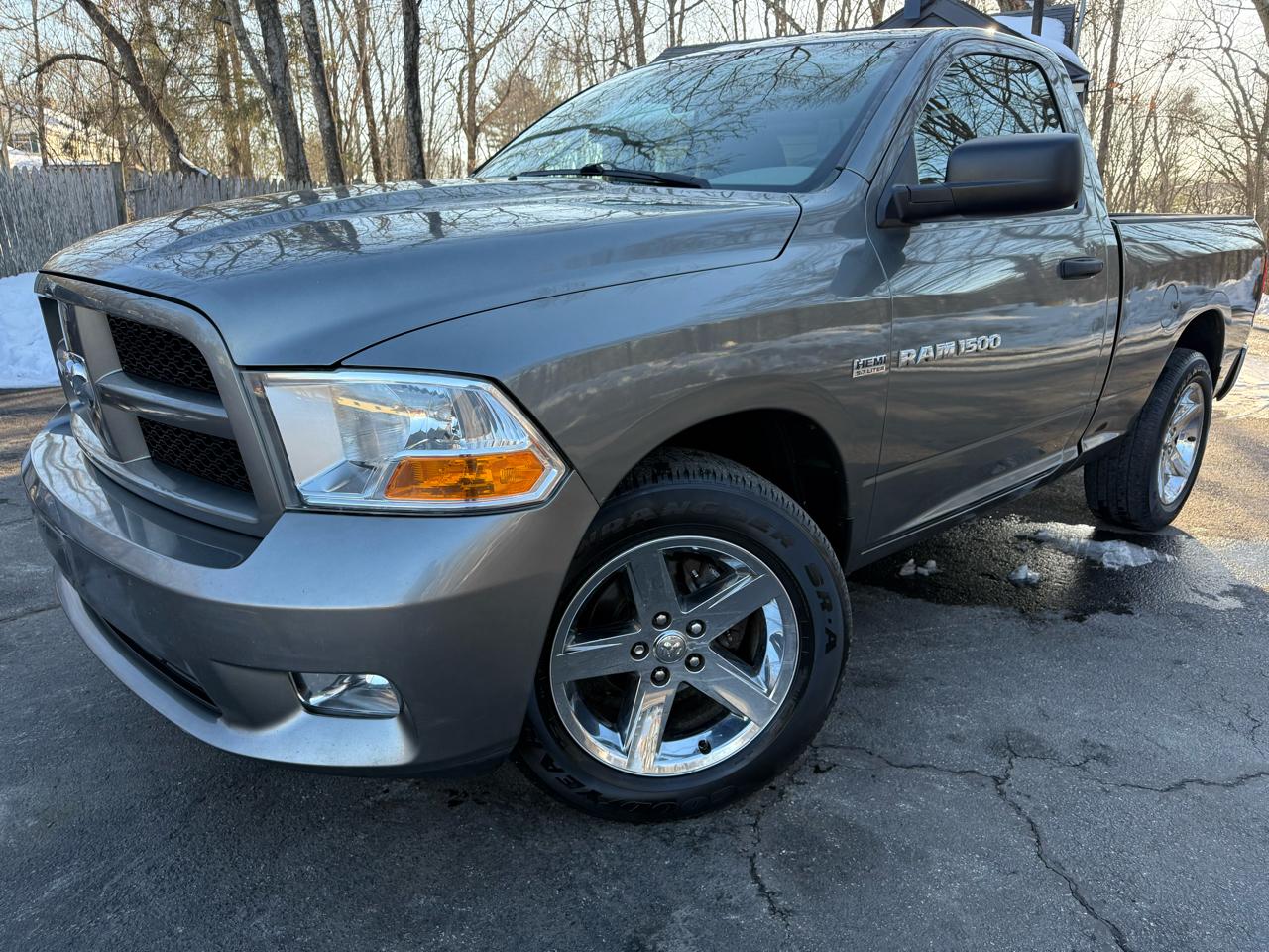 RAM 1500 ST SWB 4WD 2012