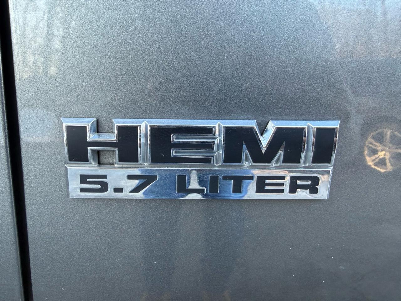 RAM 1500 ST SWB 4WD 2012