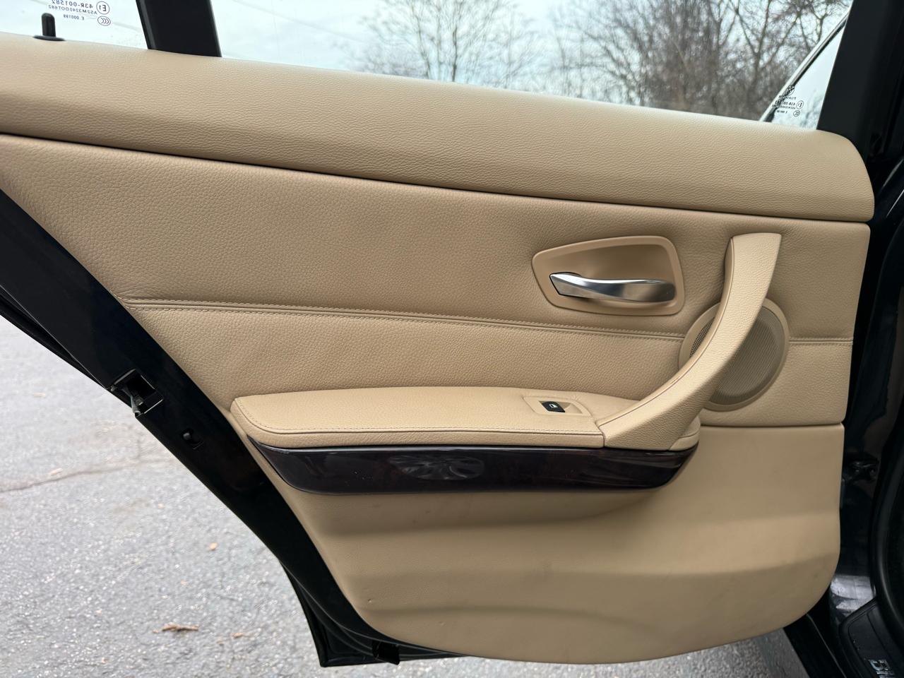 BMW 3-Series 335i 2007