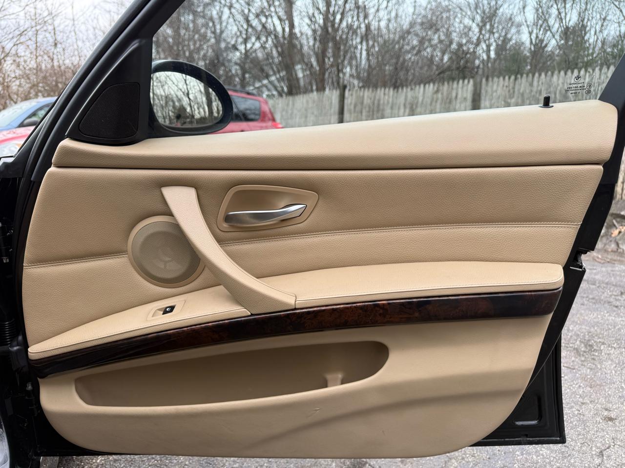 BMW 3-Series 335i 2007