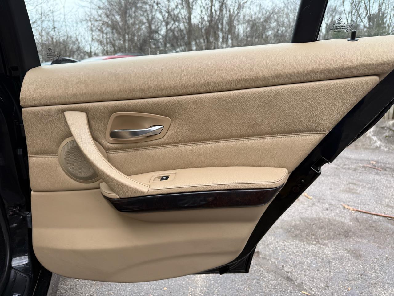 BMW 3-Series 335i 2007