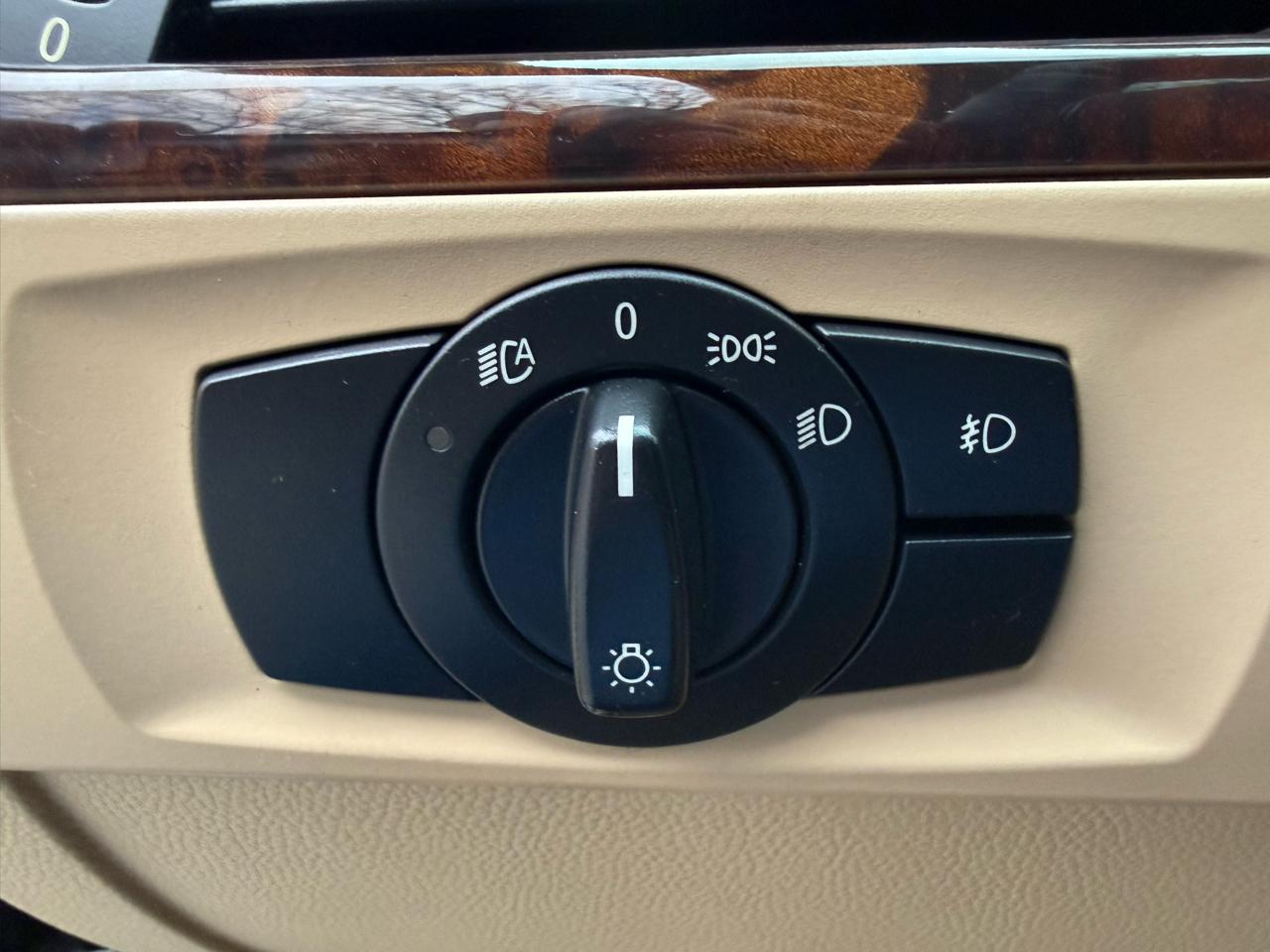 BMW 3-Series 335i 2007