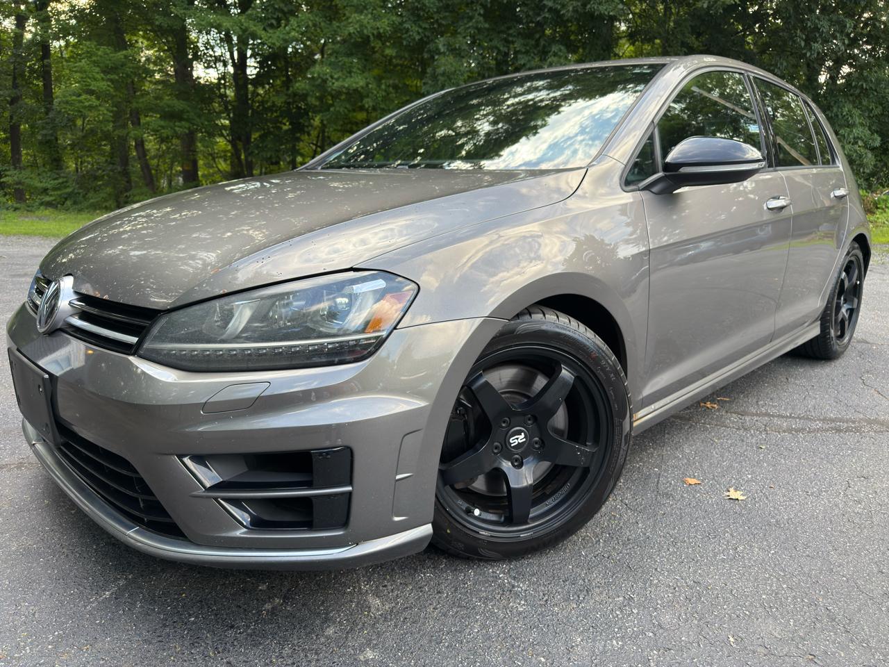 Volkswagen Golf R Base 2016