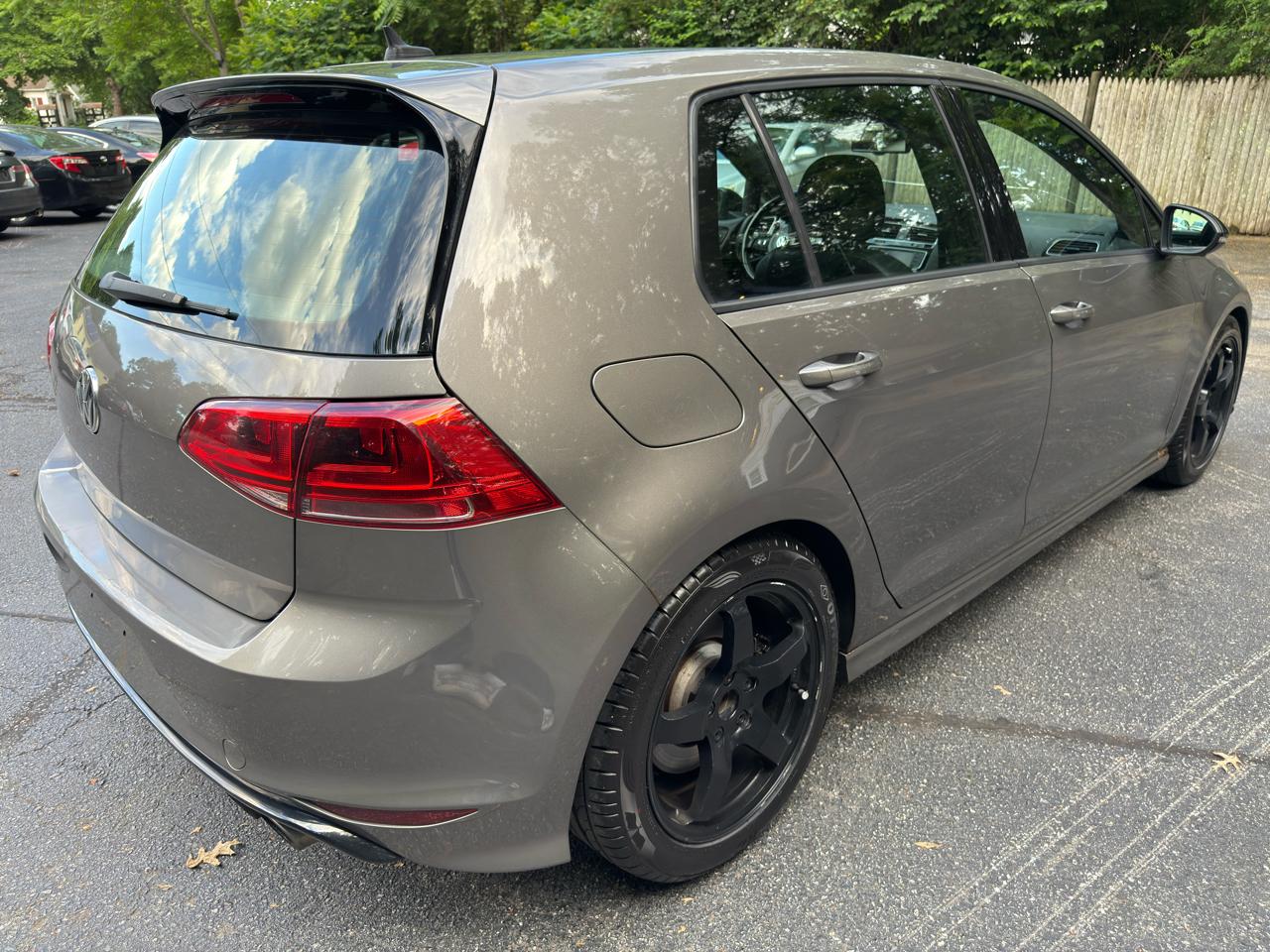 Volkswagen Golf R Base 2016