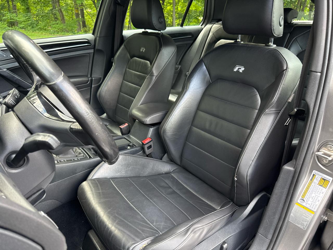 Volkswagen Golf R Base 2016