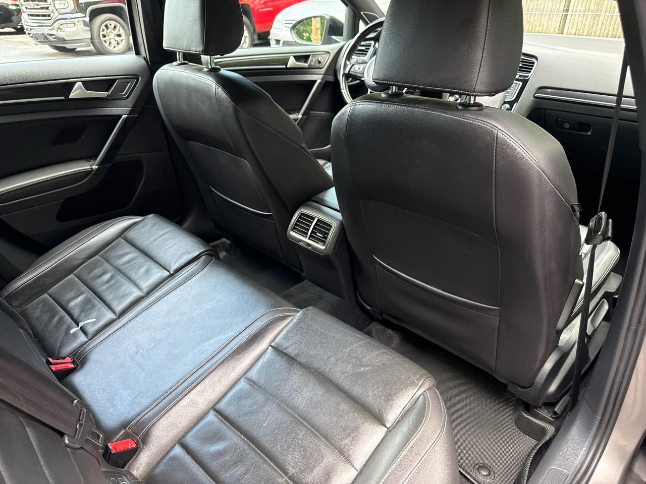 Volkswagen Golf R Base 2016