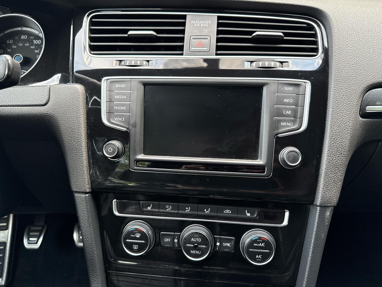 Volkswagen Golf R Base 2016