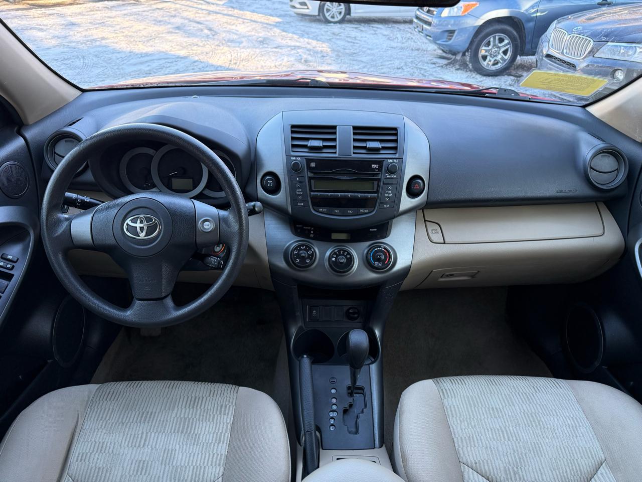Toyota RAV4 Base I4 4WD 2011