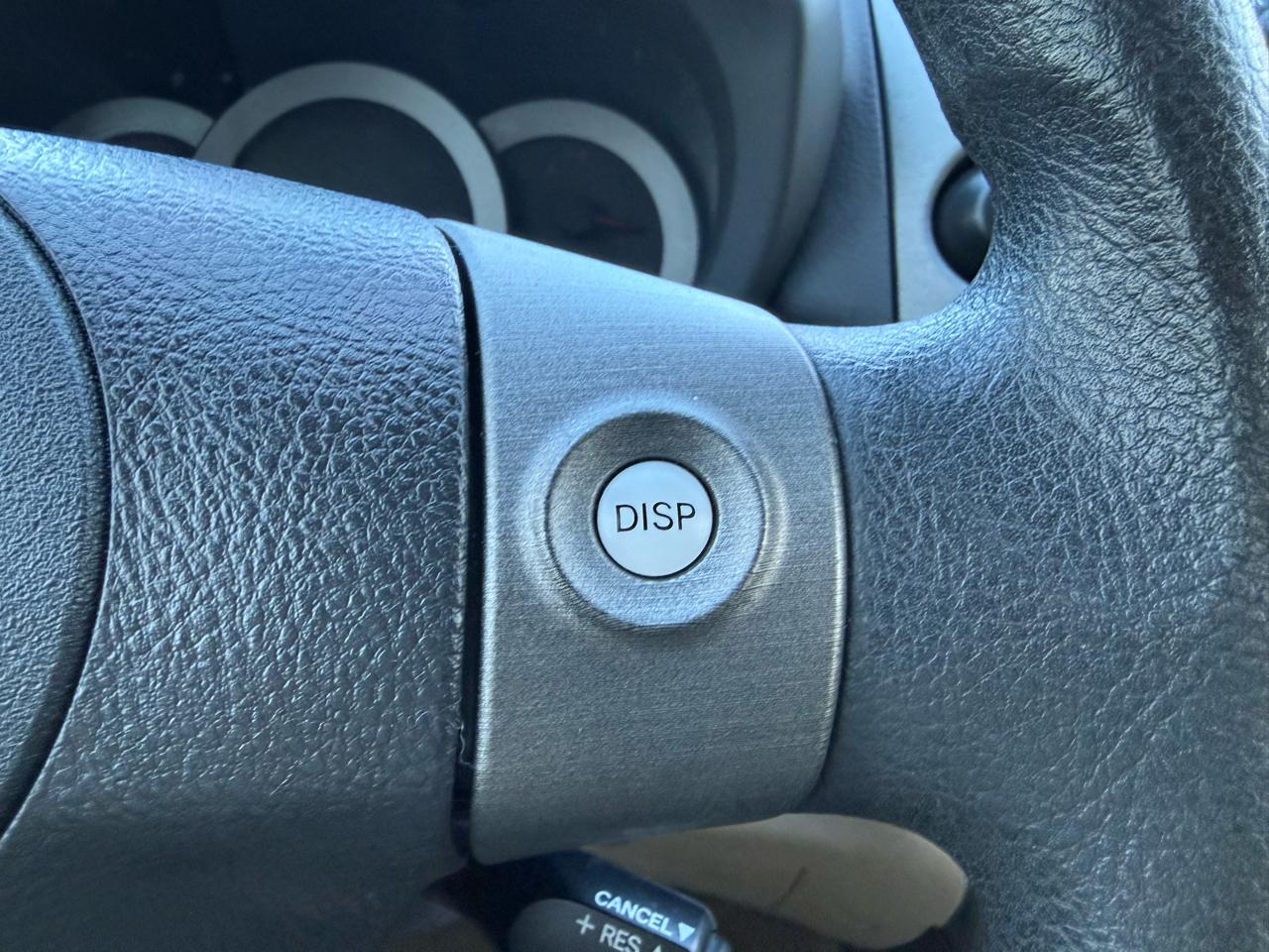 Toyota RAV4 Base I4 4WD 2011