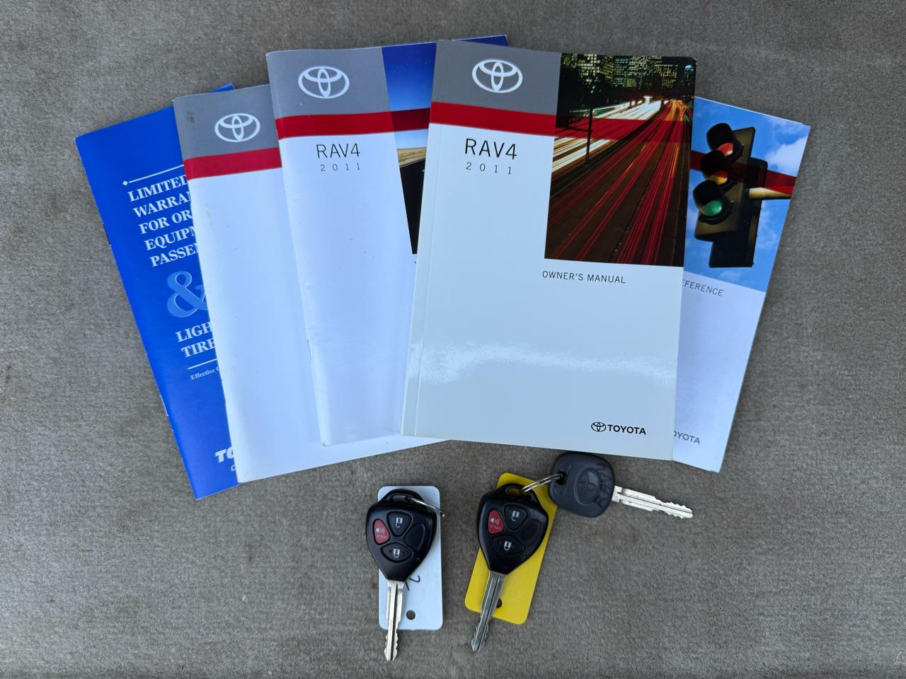 Toyota RAV4 Base I4 4WD 2011