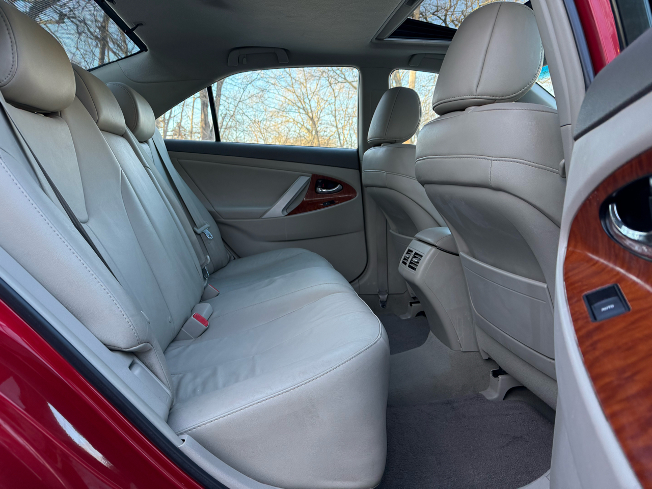 Toyota Camry XLE 2011