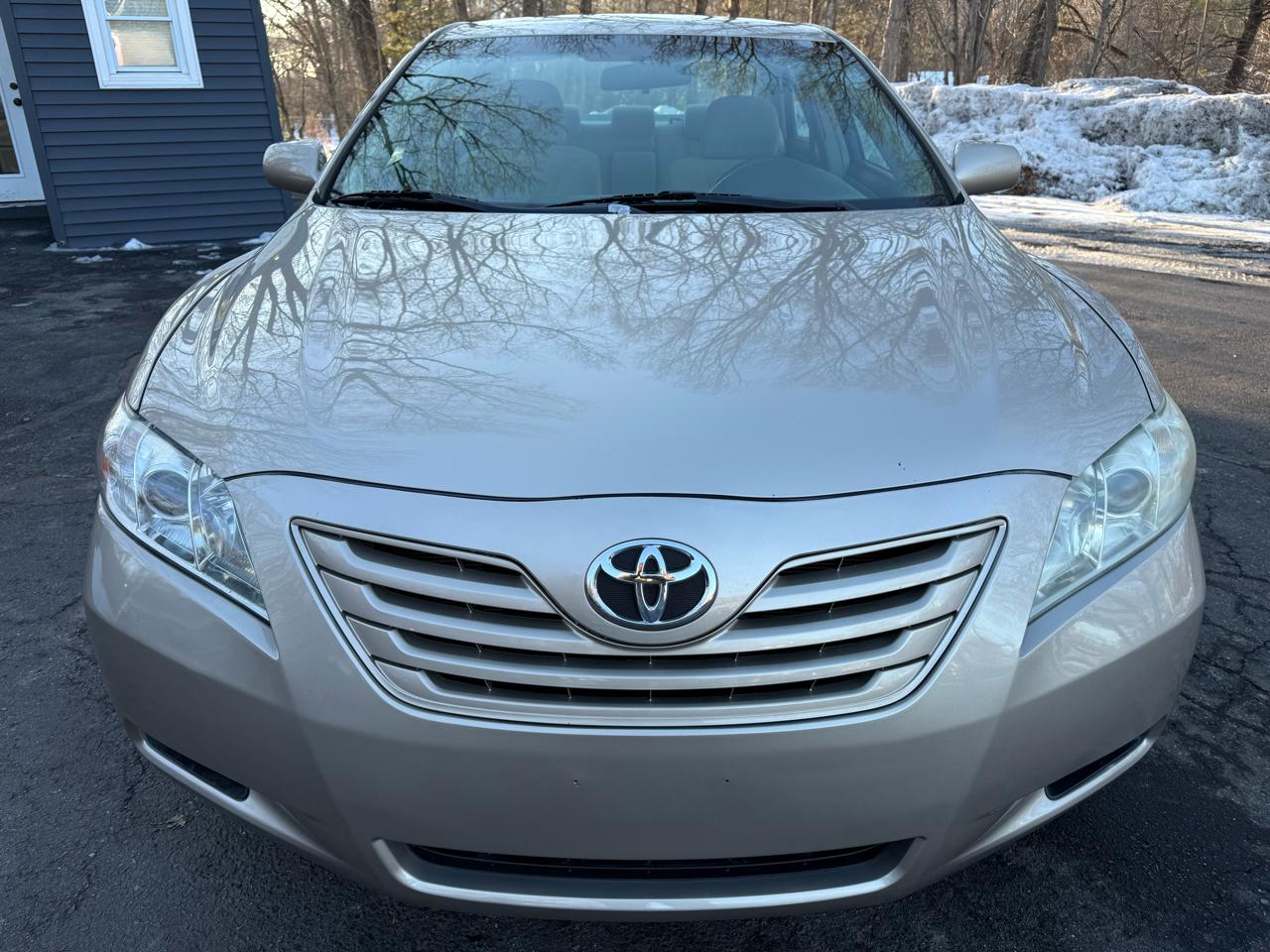 Toyota Camry LE 5-Spd AT 2009