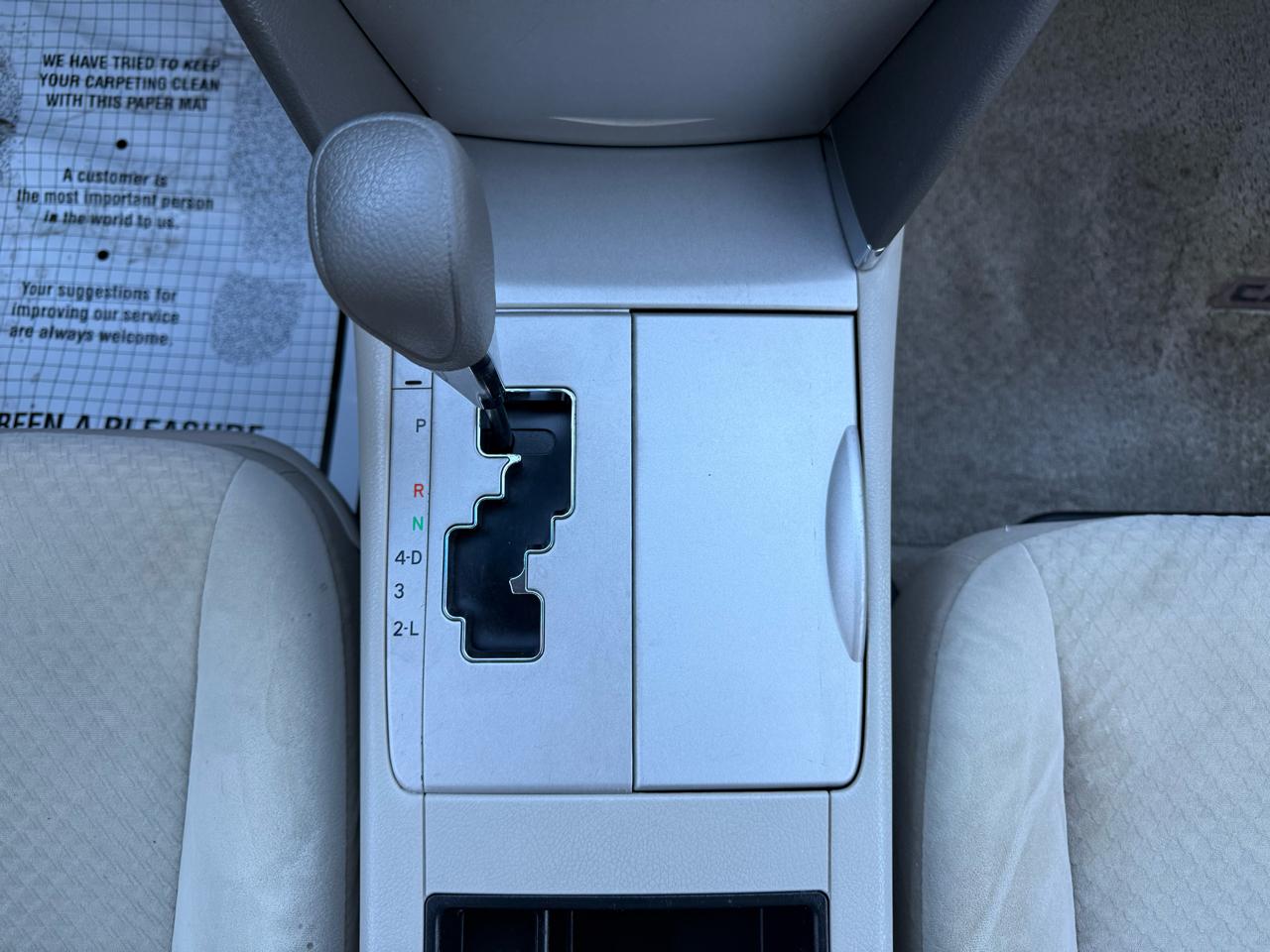 Toyota Camry LE 5-Spd AT 2009