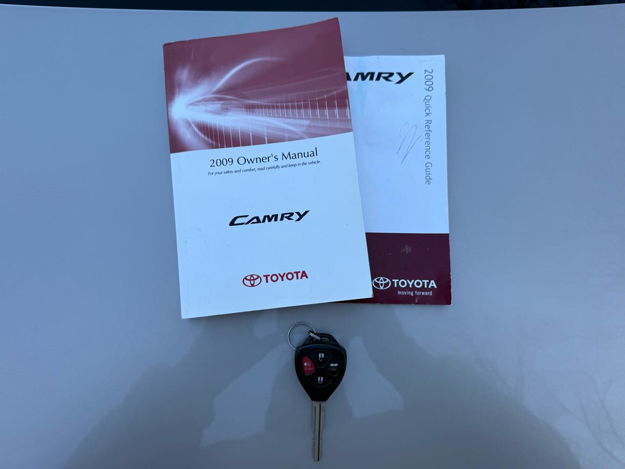 Toyota Camry LE 5-Spd AT 2009