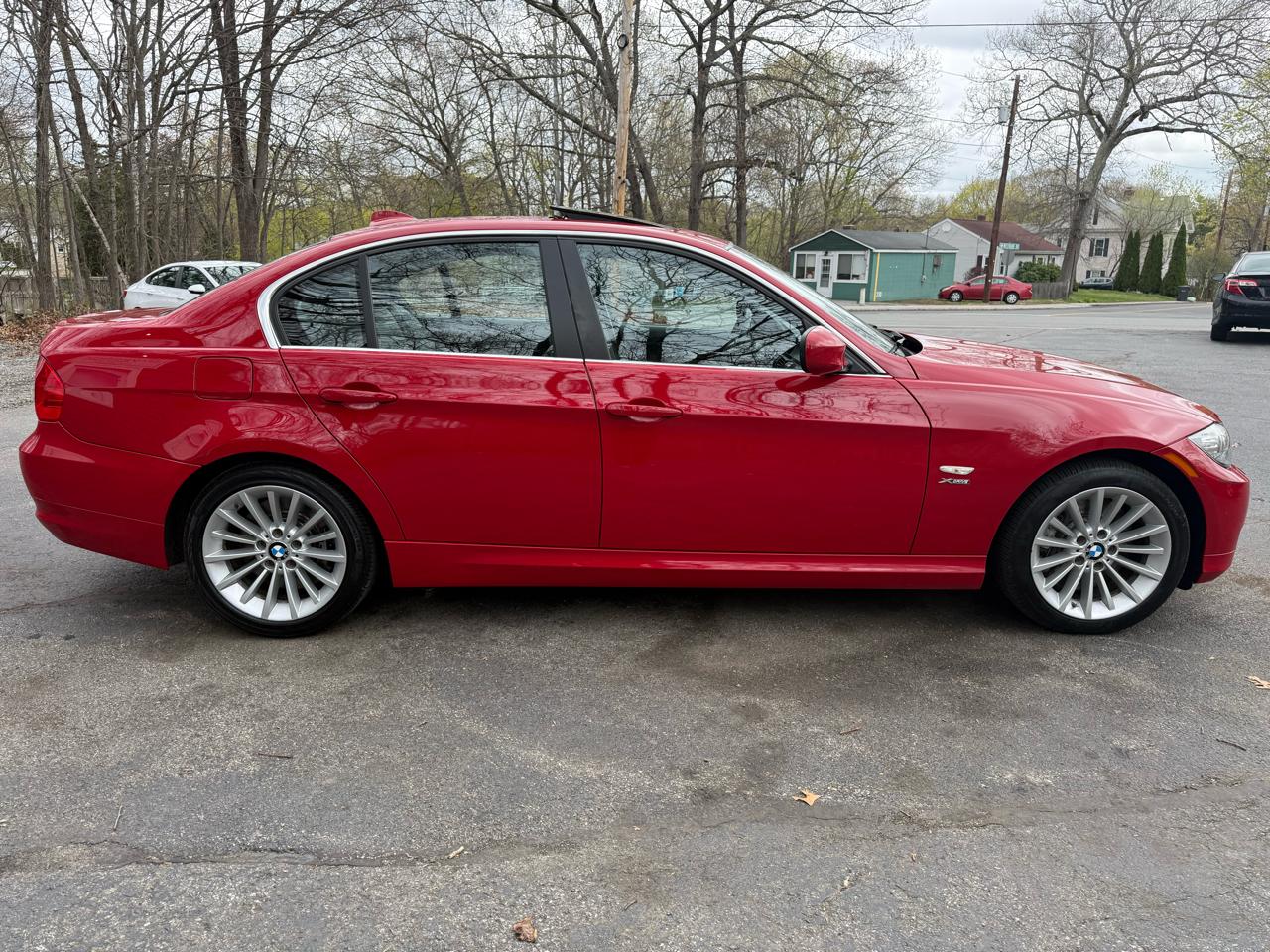 BMW 3-Series 335i xDrive 2010