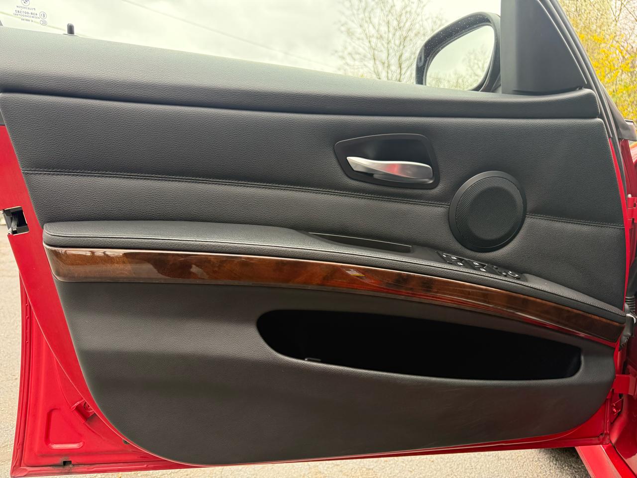 BMW 3-Series 335i xDrive 2010